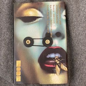 Pat McGrath Labs eyeshadow palette